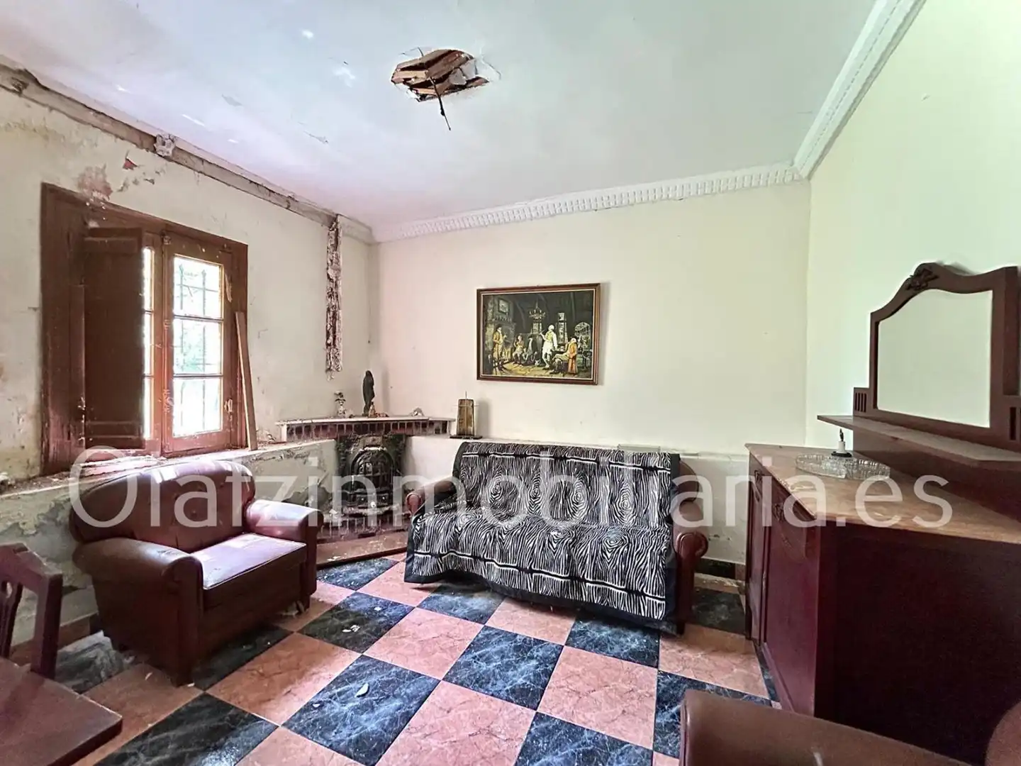 Living room of Houses for sale in Gordexola  with Terrace, Storage room and Balcony