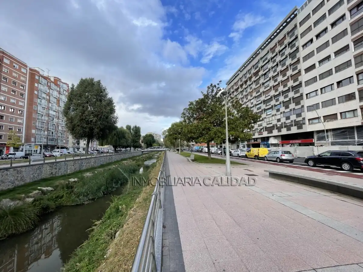 Exterior view of Flat for rent in Burgos  with Heating and Furnished