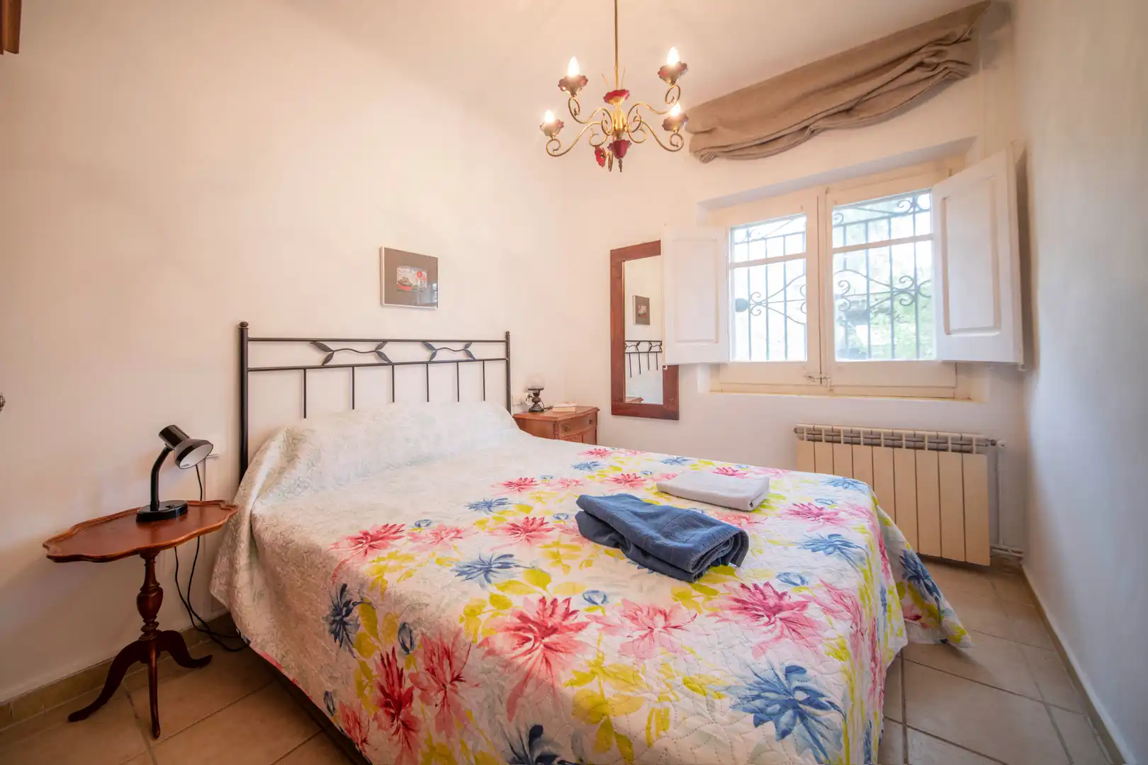 Habitación de Casa o chalet en venta en Sant Quintí de Mediona con Calefacción, Jardín privado y Terraza
