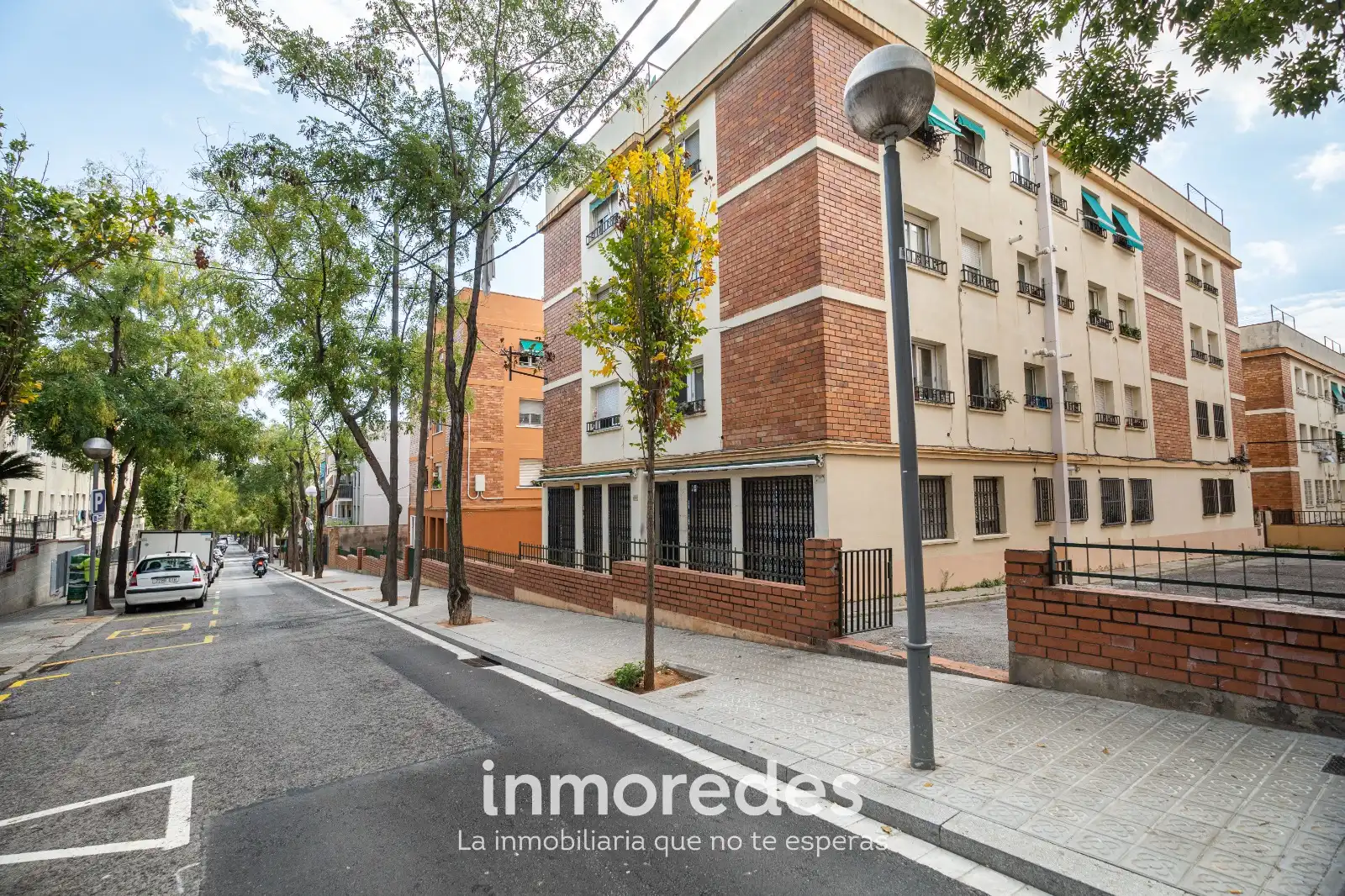 Vista exterior de Pis en venda en Horta - Guinardó