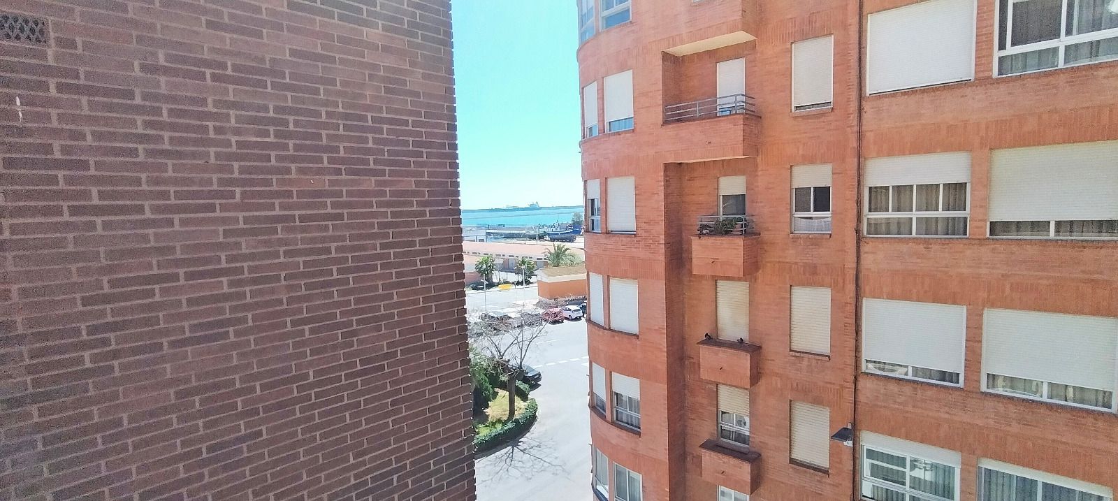 Bedroom of Flat for sale in Castellón de la Plana / Castelló de la Plana  with Furnished and Balcony