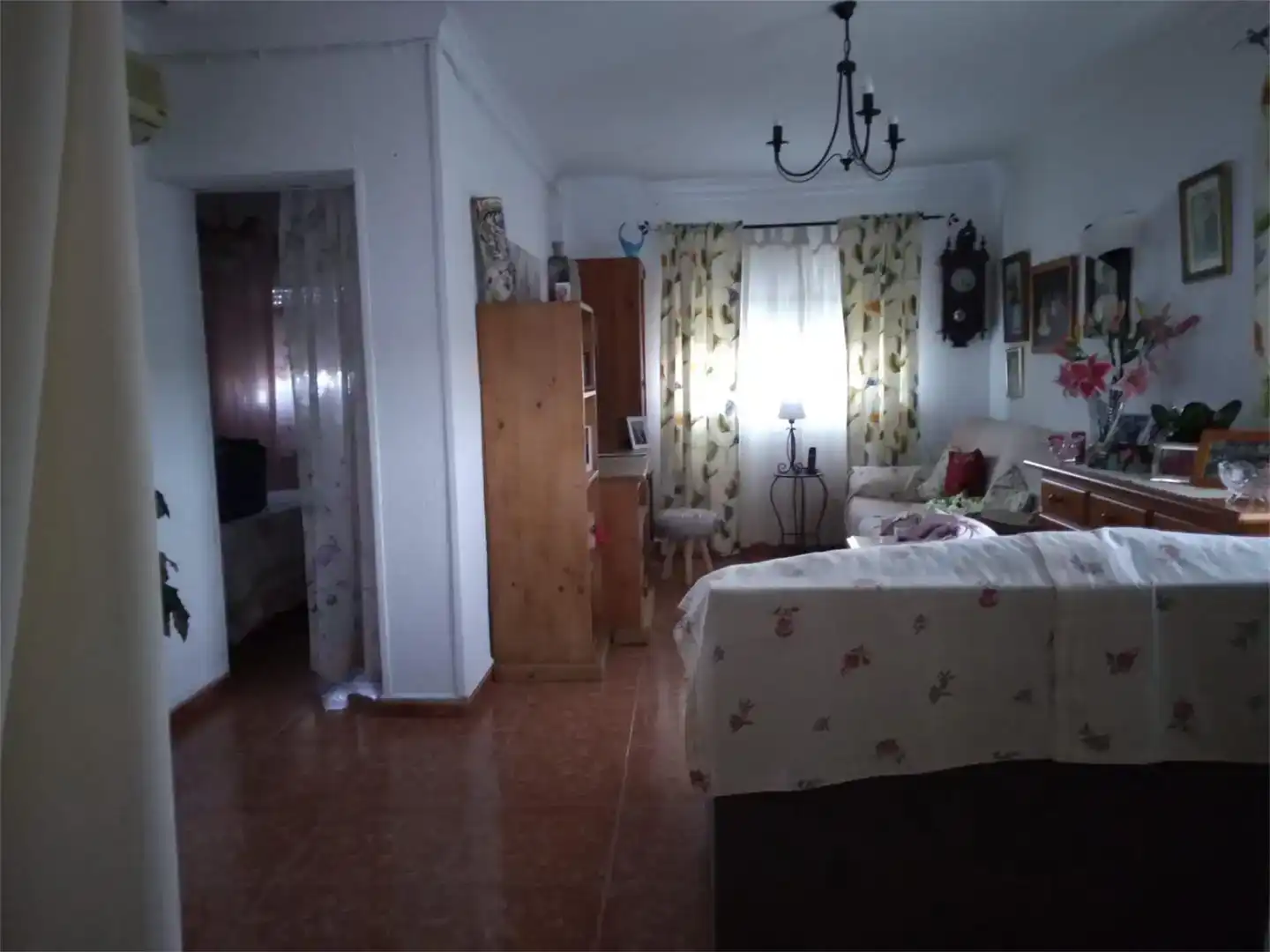 Dormitori de Planta baixa en venda en Algeciras amb Aire condicionat