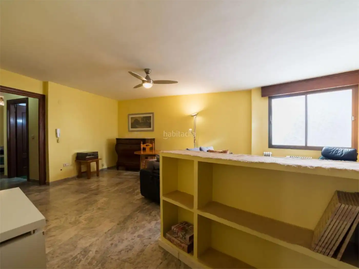 Piso con ascensor en venta en Calle Almireceros 9