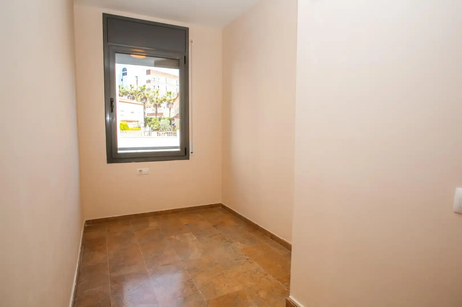 Flat for sale in Fenals