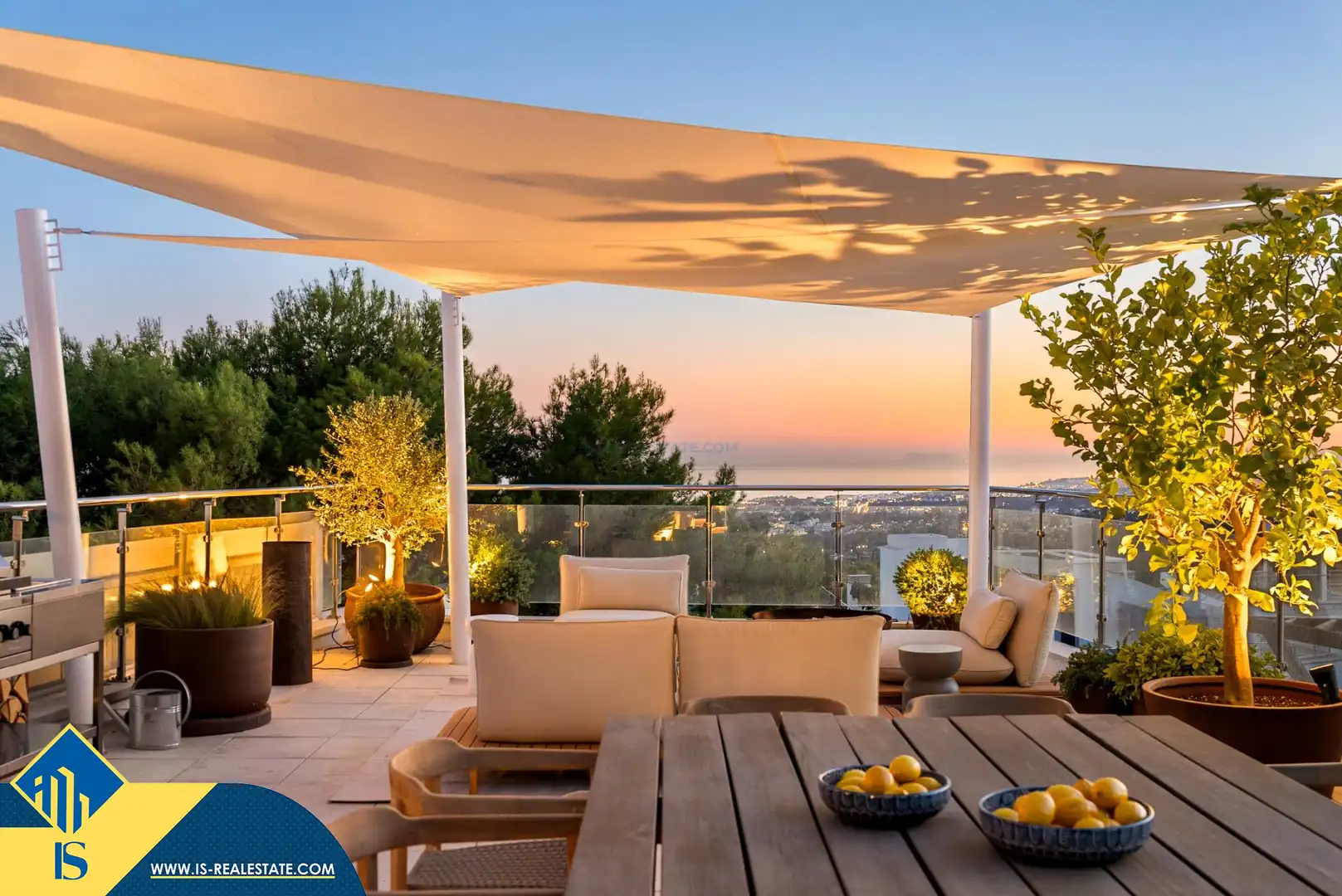 Chalet con piscina en venta en Milla de Oro, imagen 22