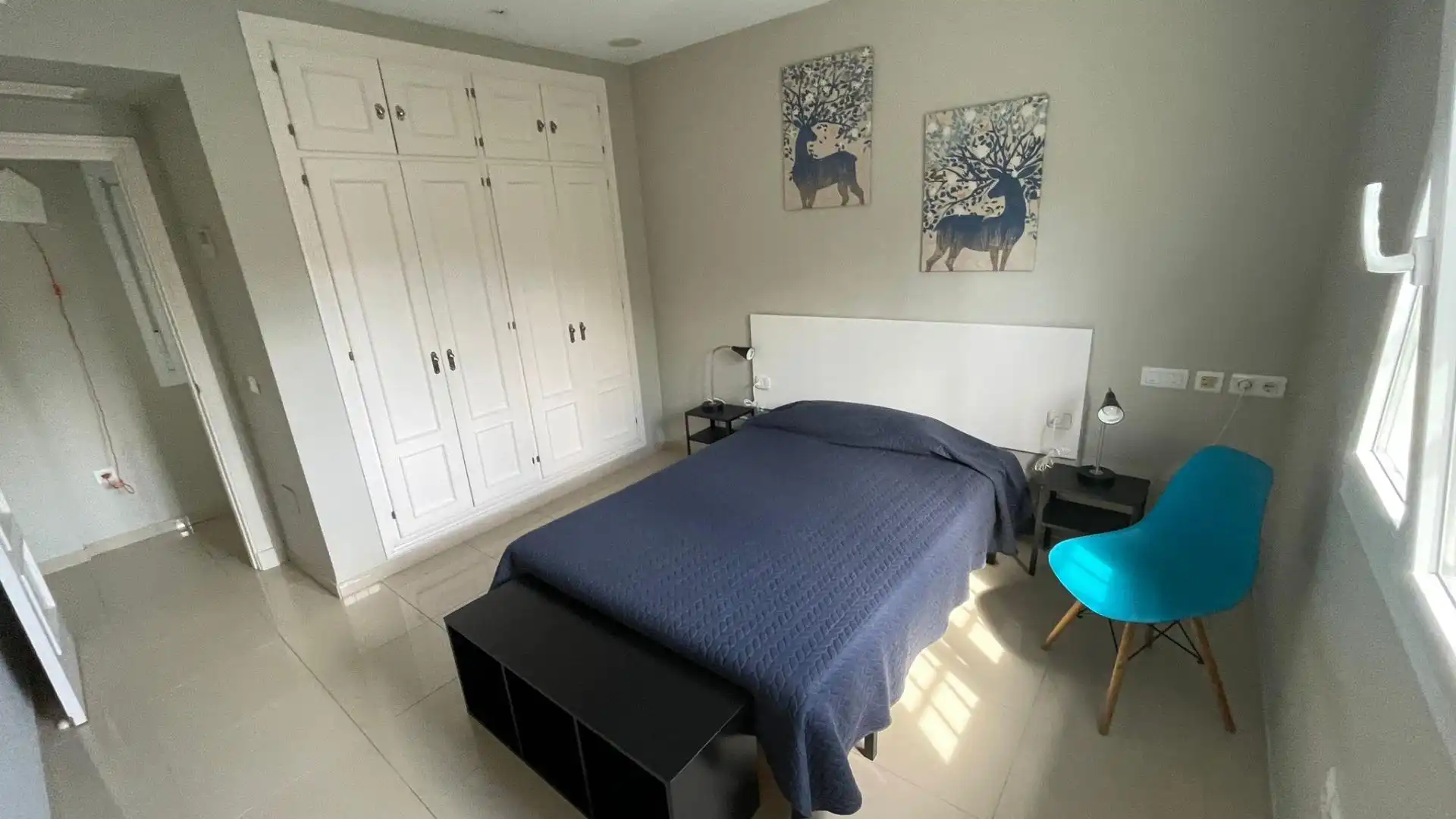 Dormitori de Casa o xalet en venda en Los Barrios
