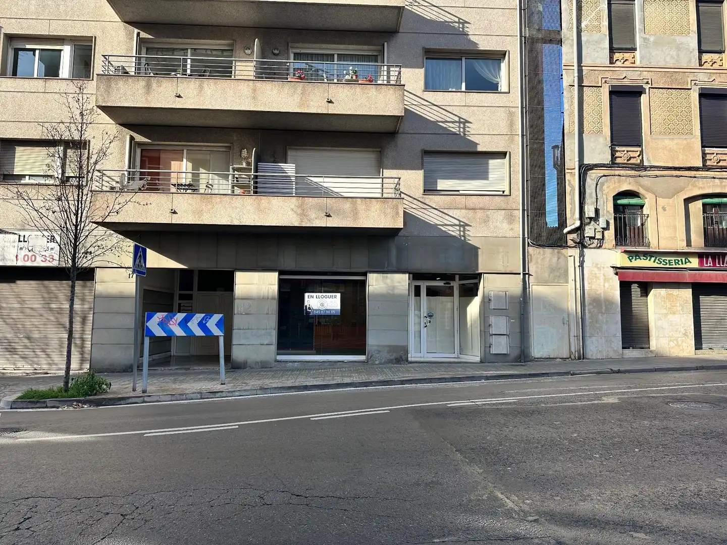 Geschaftsraum zur Miete in Manresa mit Klimaanlage
