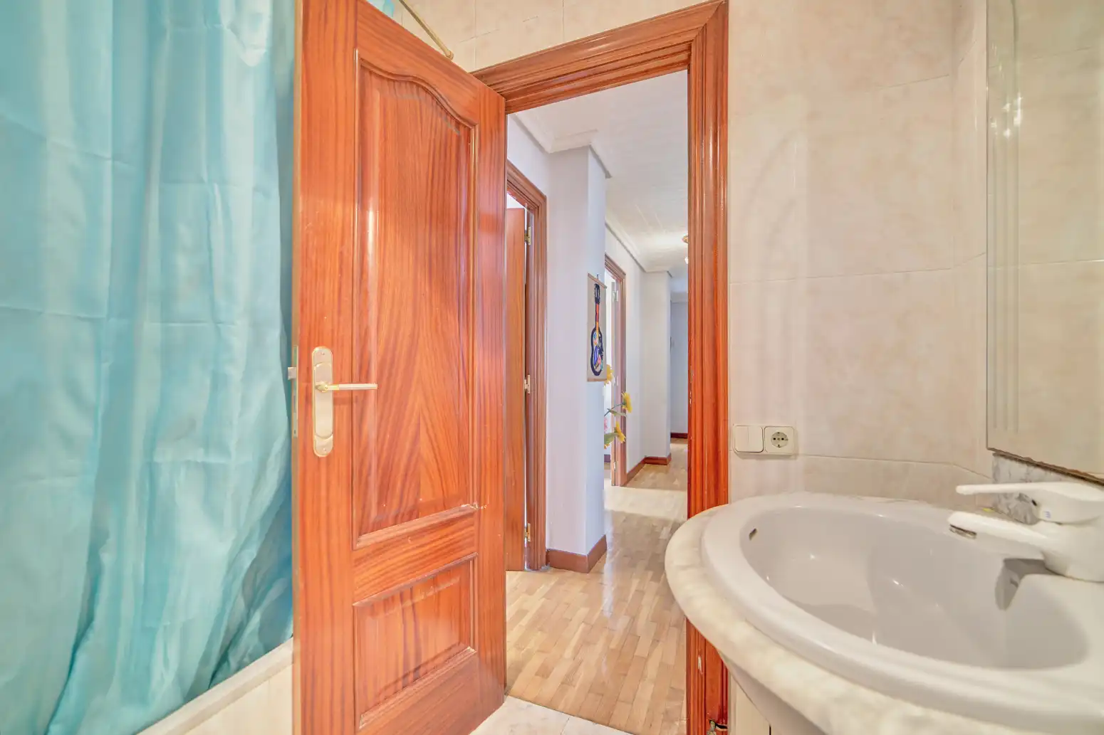 Baño de Piso en venta en Valle de Elorz / Elortzibar con Calefacción y Parquet