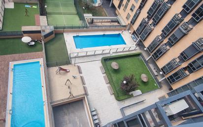 Swimming pool of Duplex for sale in  Madrid Capital  with Air Conditioner and Swimming Pool