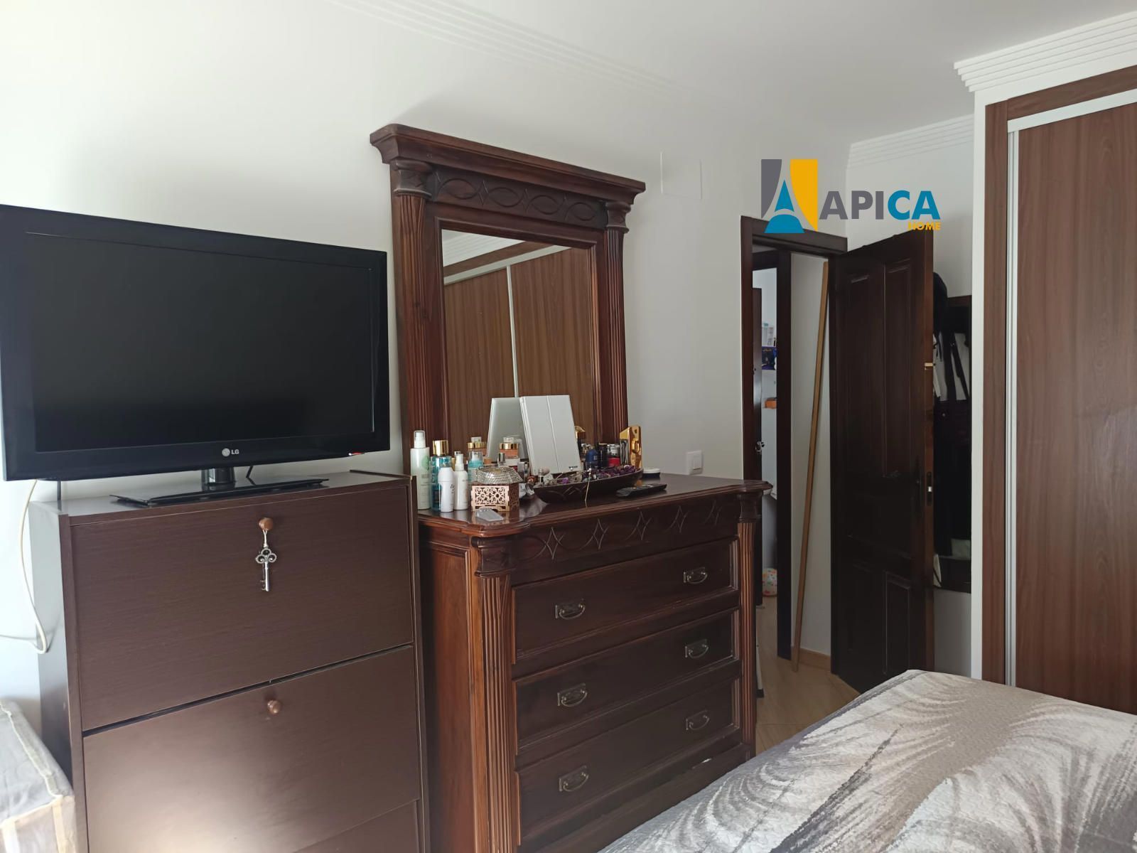 Bedroom of Flat for sale in Barbate  with Air Conditioner and Furnished