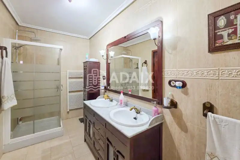Casa amb terrassa en venda a Úbeda, imagen 26