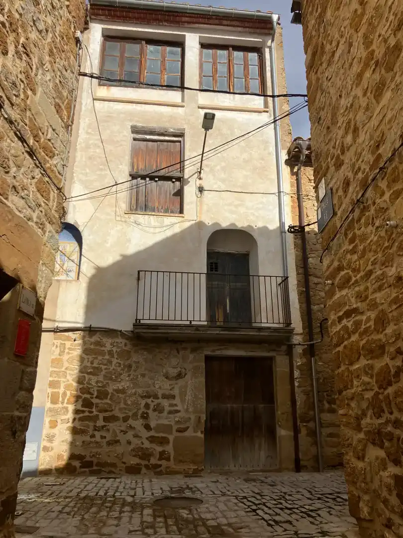 Vista exterior de Casa o chalet en venta en Benassal con Balcón