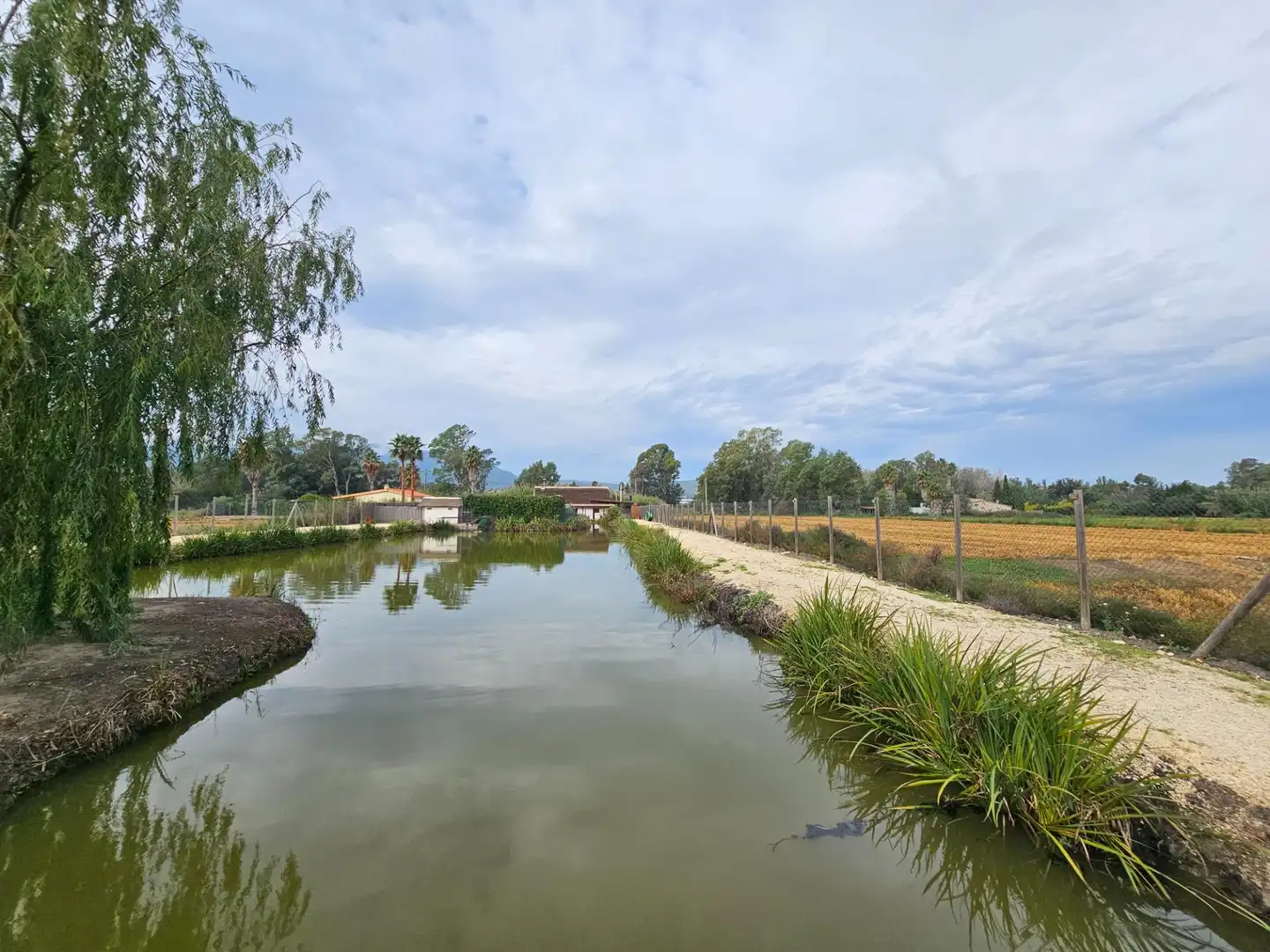 Country homes for sale in Amposta  with Air Conditioner, Private garden and Terrace