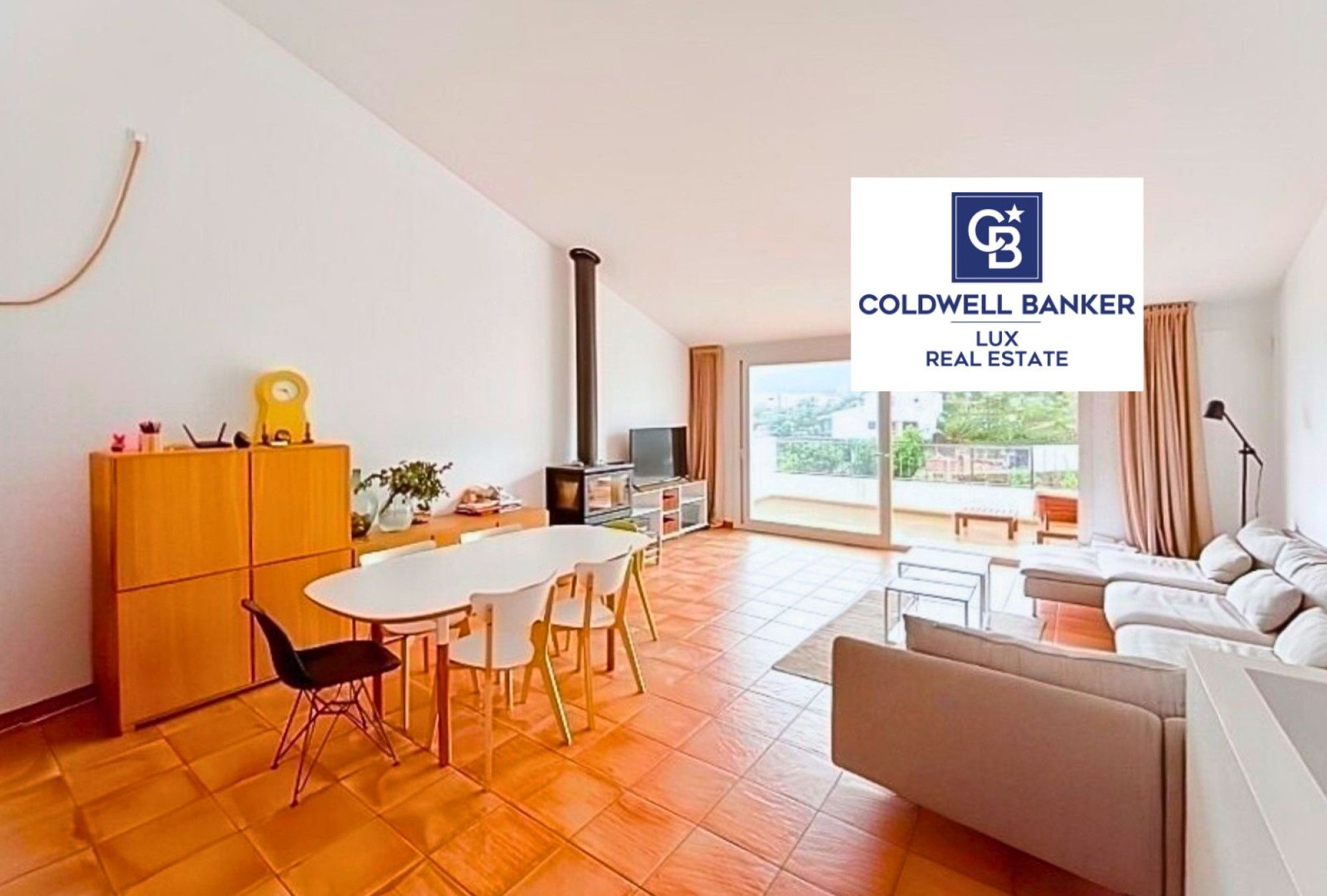 Exterior view of Single-family semi-detached for sale in Cadaqués  with Air Conditioner, Heating and Terrace