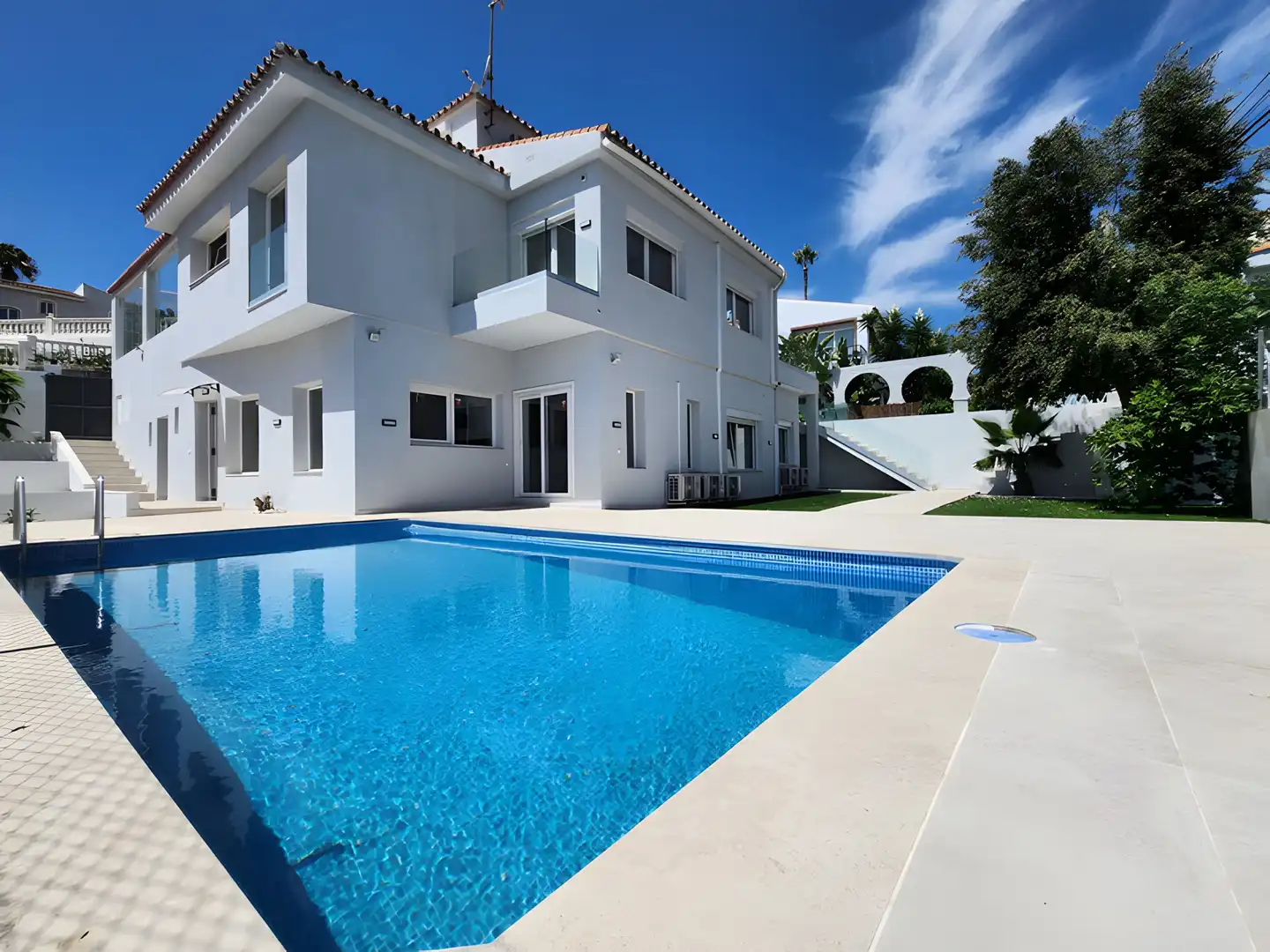 Casa con piscina in vendita a El Faro de Calaburra - Chaparral, imagen 2