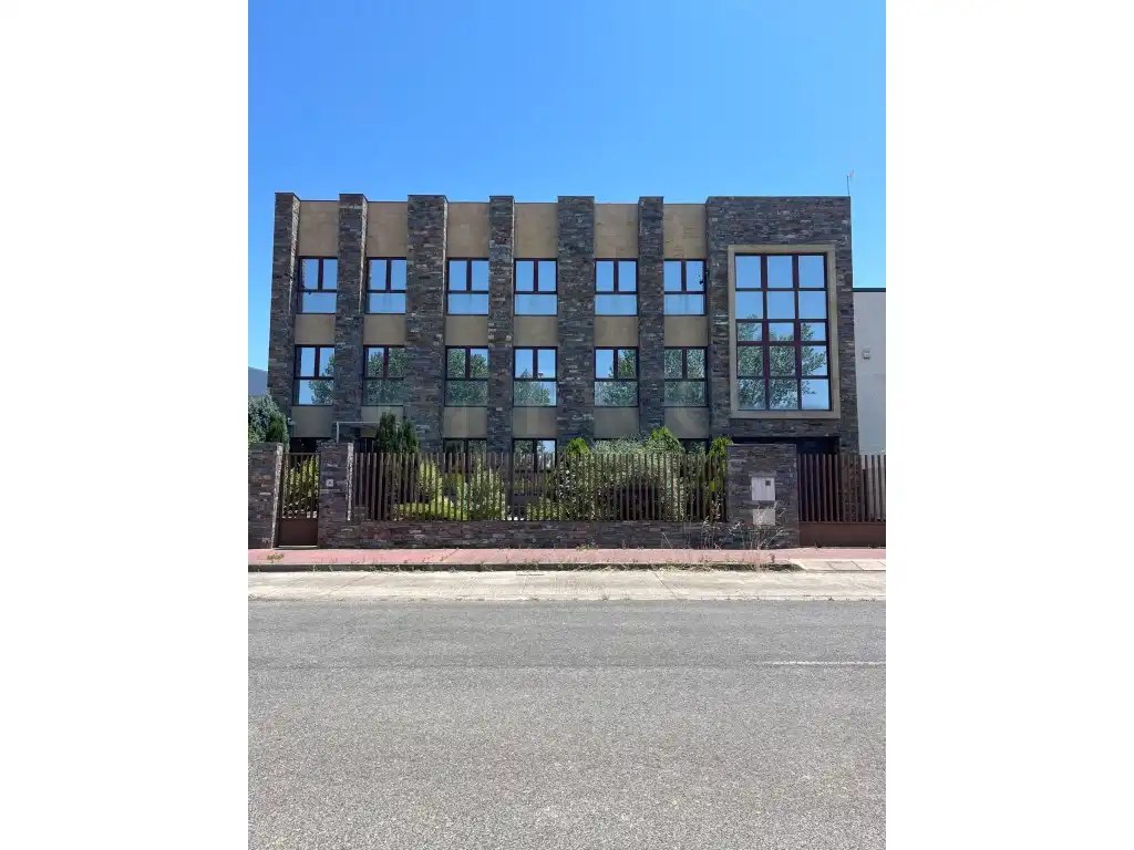 Nau industrial en venda a Nájera
