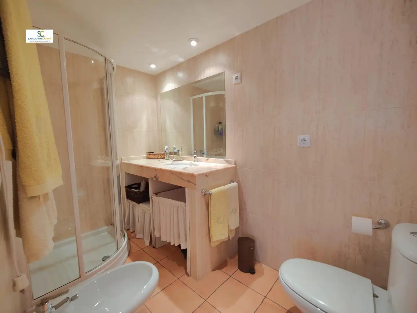 Badezimmer von Wohnung zum Verkauf in Alicante / Alacant mit Klimaanlage und Gemeinschaftspool