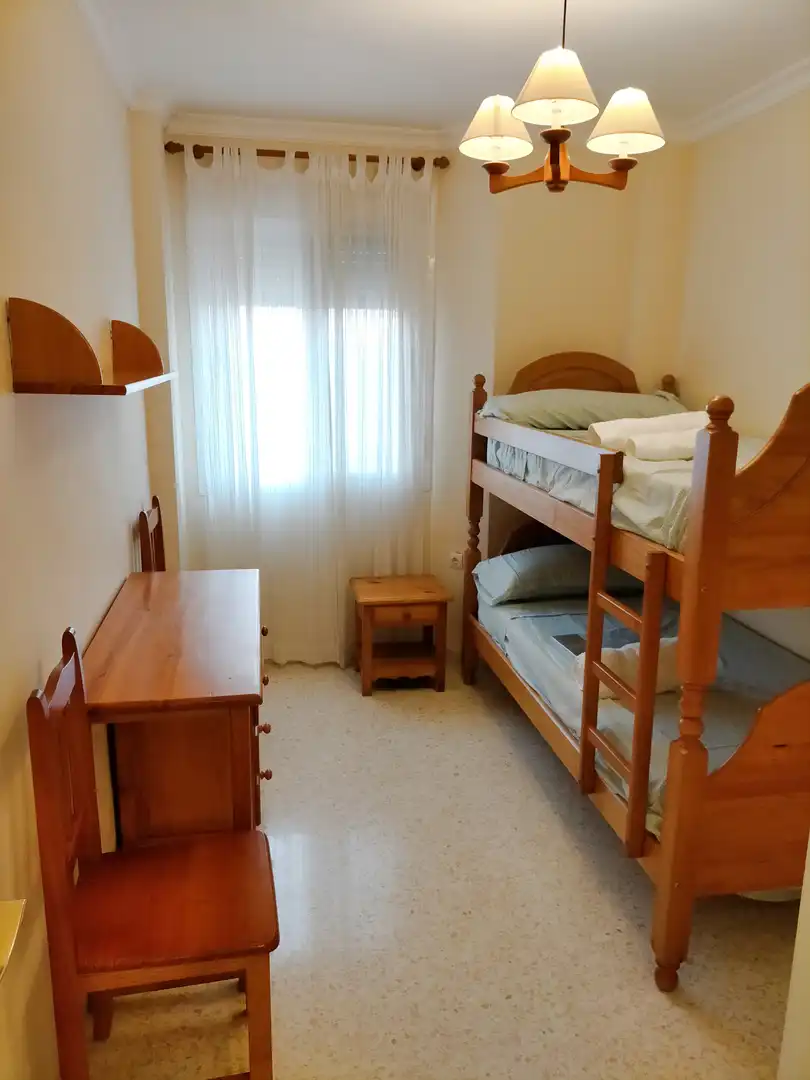 Flat for rent in Calle Rosa de los Vientos, El Pino - Bajo de Guía