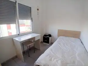 Habitación de Piso de alquiler en Las Palmas de Gran Canaria con Amueblado, Horno y Lavadora