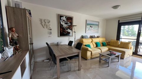 Espectacular apartamento de 3 dormitorios con vistas panorámicas, garaje y piscina en Estepona, imatge 5