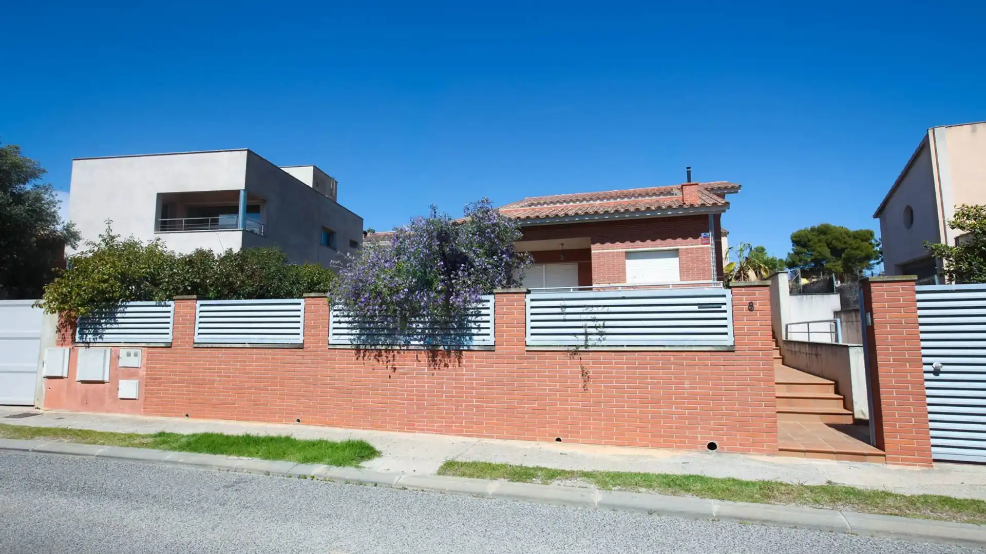 Exterior view of Houses for sale in Calafell  with Heating, Terrace and Oven