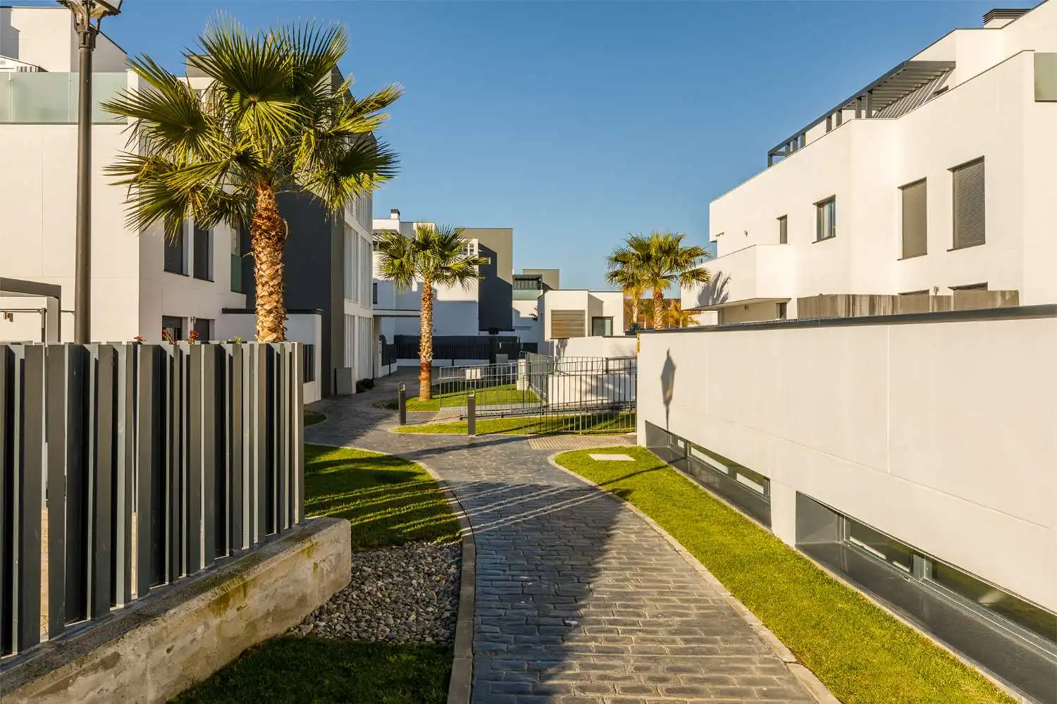 Vista exterior de Apartamento de alquiler en Vélez-Málaga con Terraza