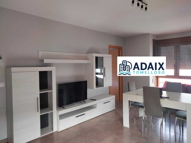 Sala d'estar de Estudi de lloguer en Tomelloso amb Aire condicionat, Terrassa i Moblat