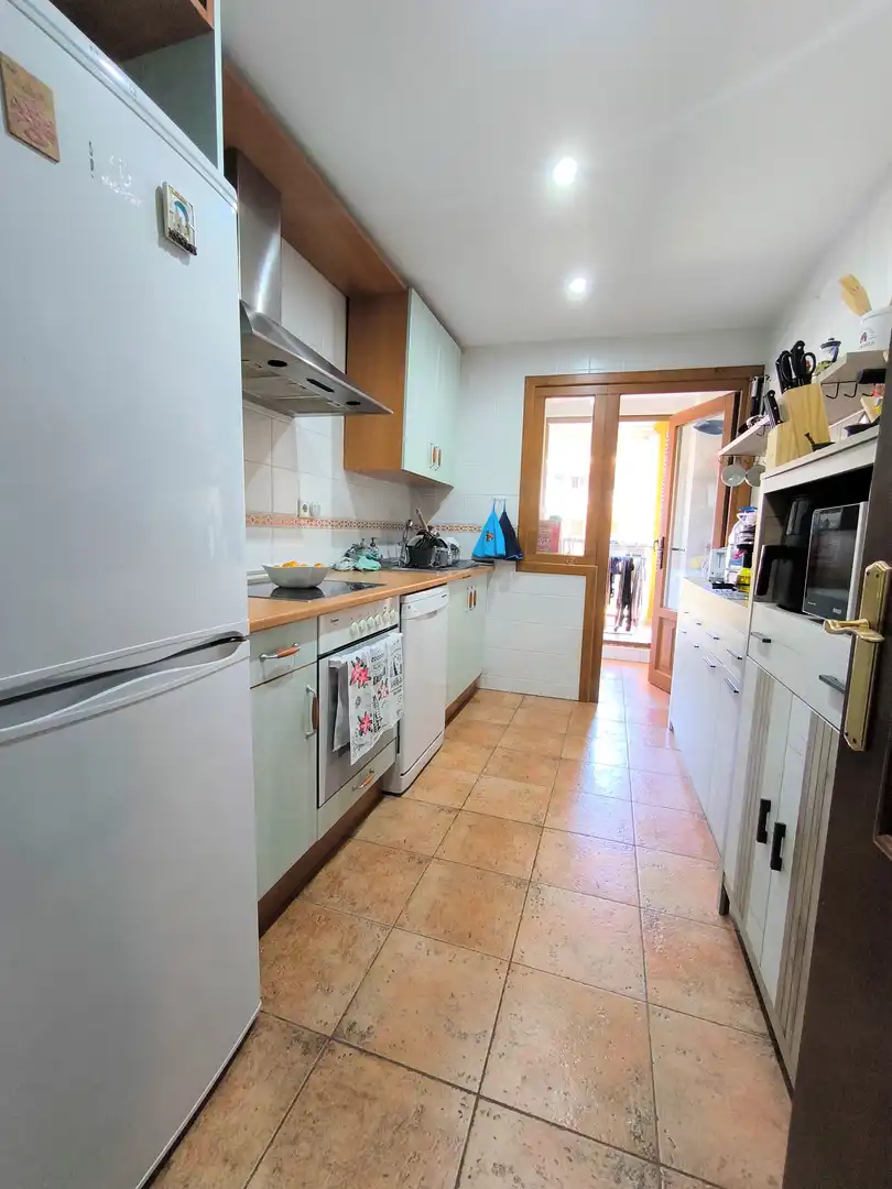 Appartamento con piscina in vendita a Costa Esuri, imagen 3