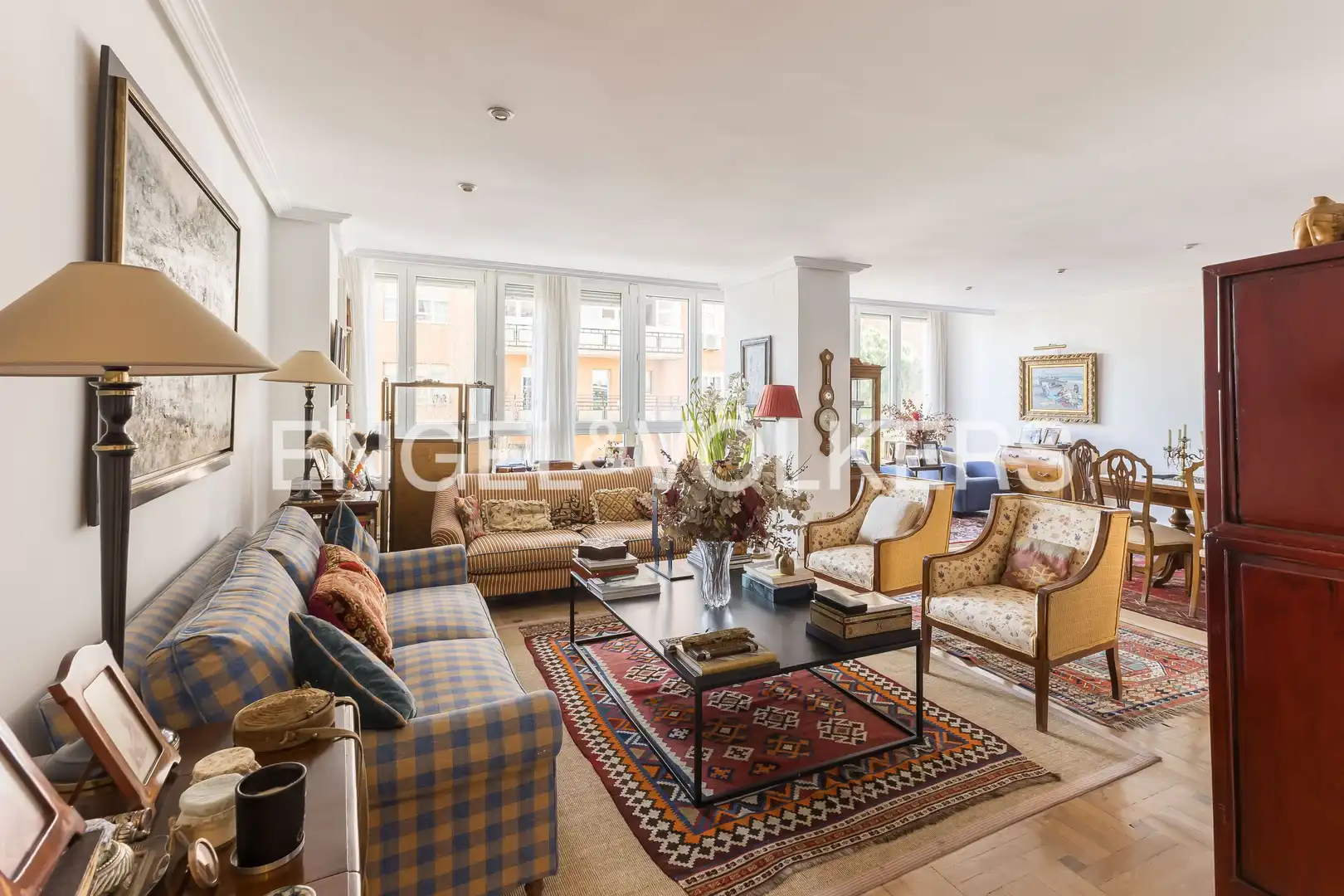 Flat with terrace for sale in Paseo de La Castellana, imagen 2