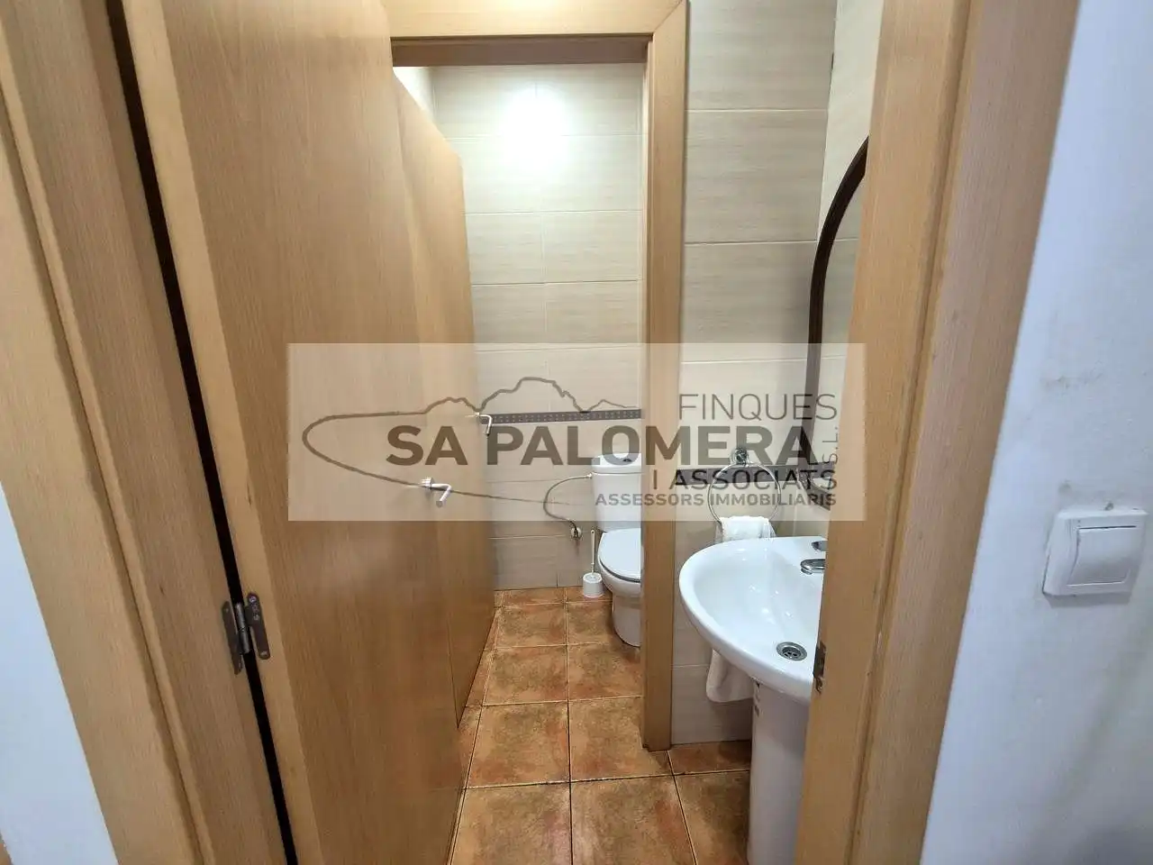 Badezimmer von Geschaftsraum zur Miete in Blanes