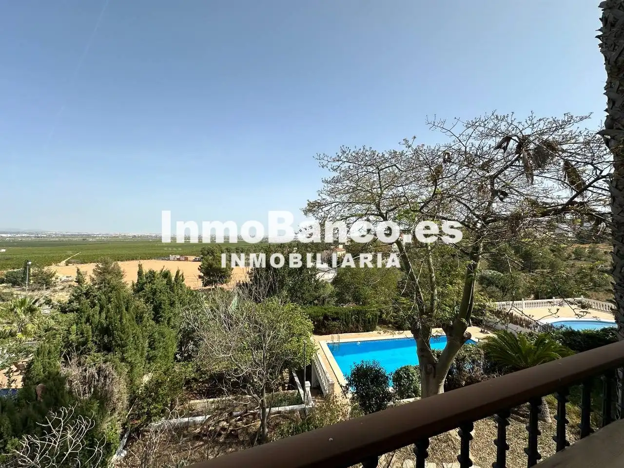 Casa o chalet de alquiler en Chiva con Aire acondicionado, Calefacción y Jardín privado