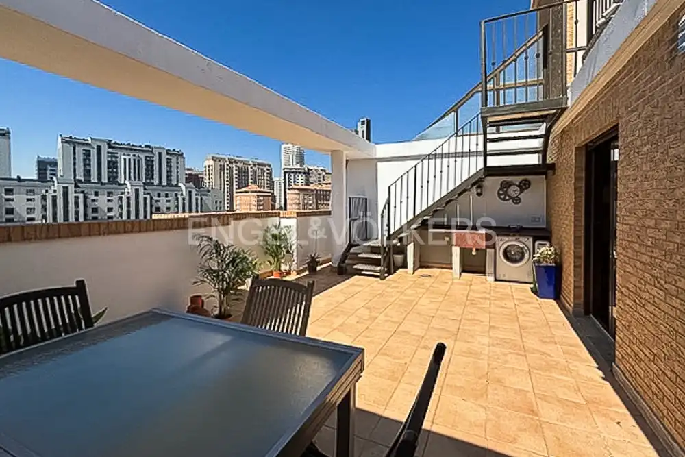 Terrassa de Àtic de lloguer en Valencia amb Aire condicionat, Calefacció i Terrassa
