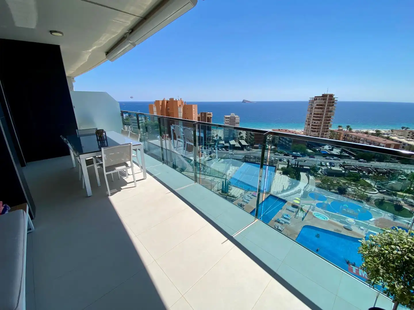 Apartamento con piscina en alquiler en Playa de Poniente, imagen 6