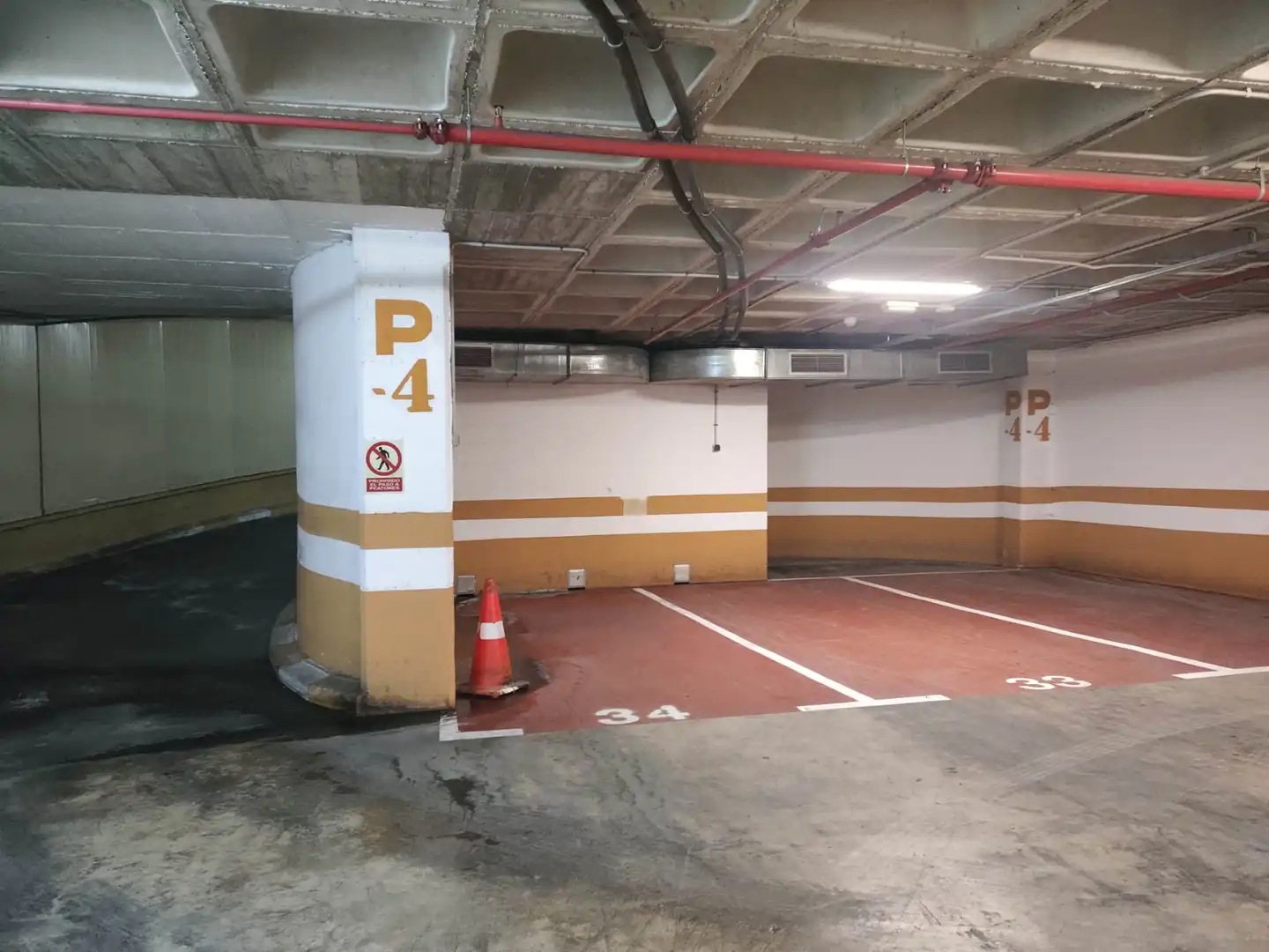 Aparcament amb ascensor en venda a Calle Gabriel García Márquez, imagen 3