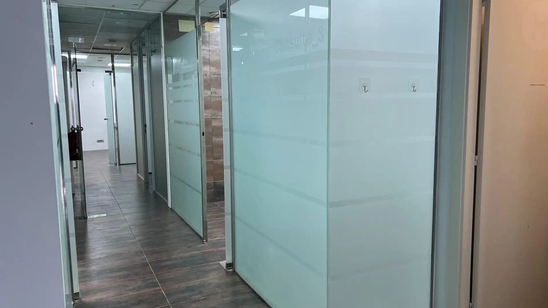 Local de alquiler en  Barcelona Capital con Aire acondicionado, Calefacción y Internet