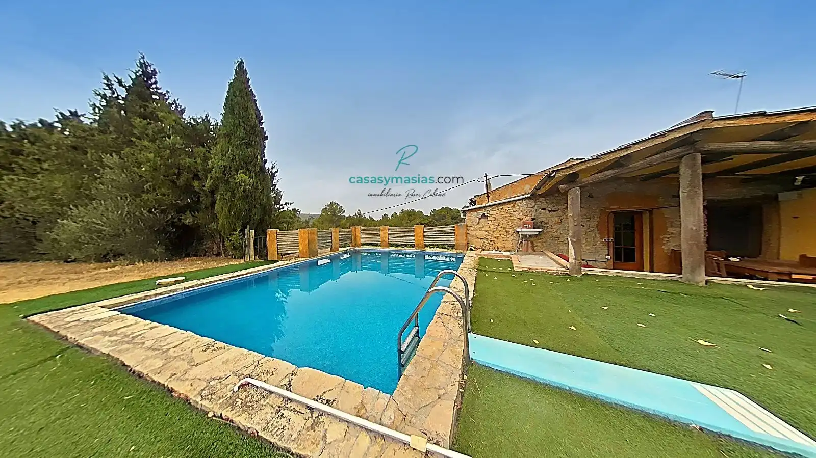 Piscina de Finca rústica en venda en Sant Martí Sarroca amb Calefacció, Jardí privat i Parquet