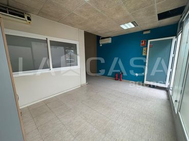 Local comercial en alquiler en Font Verda