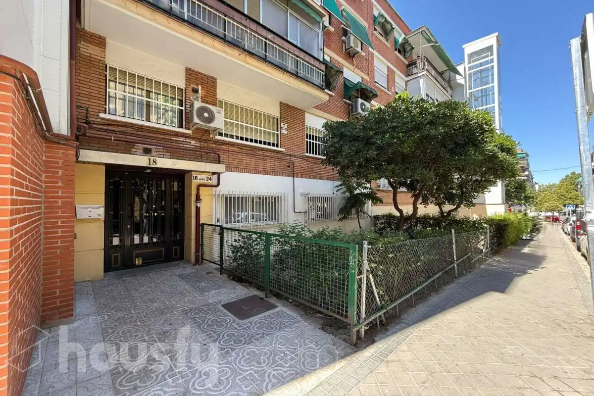 Flat for sale in Calle Puerto del Monasterio, San Diego