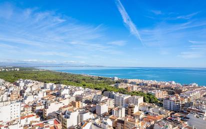 Vista exterior de Apartament en venda en Guardamar del Segura amb Aire condicionat, Calefacció i Terrassa