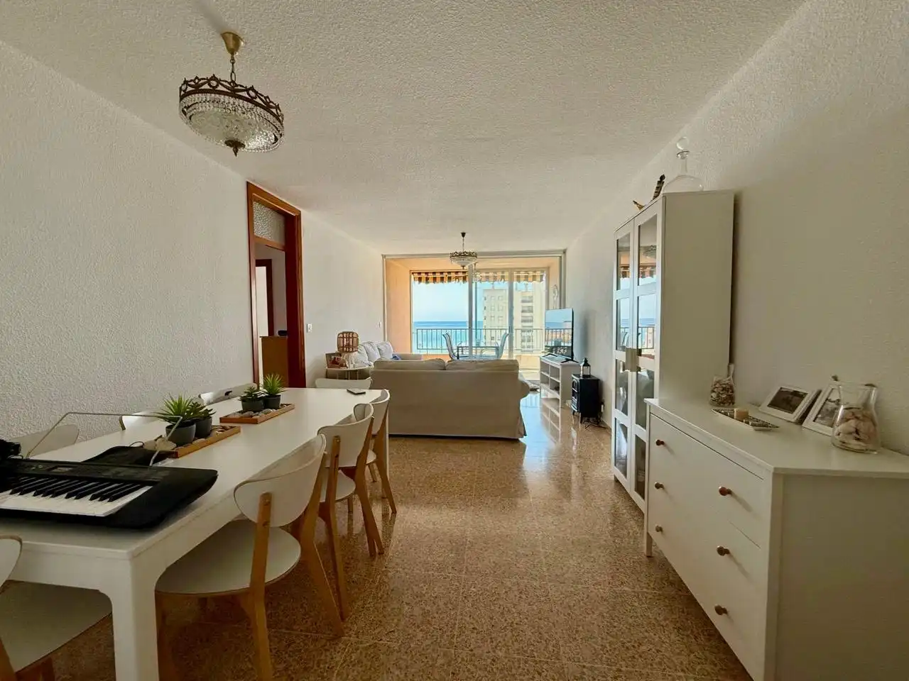 Sala d'estar de Apartament en venda en Villajoyosa / La Vila Joiosa amb Jardí privat, Terrassa i Balcó