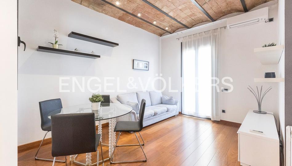 Foto 1 de Apartament en venda a Barri de les Corts, Barcelona