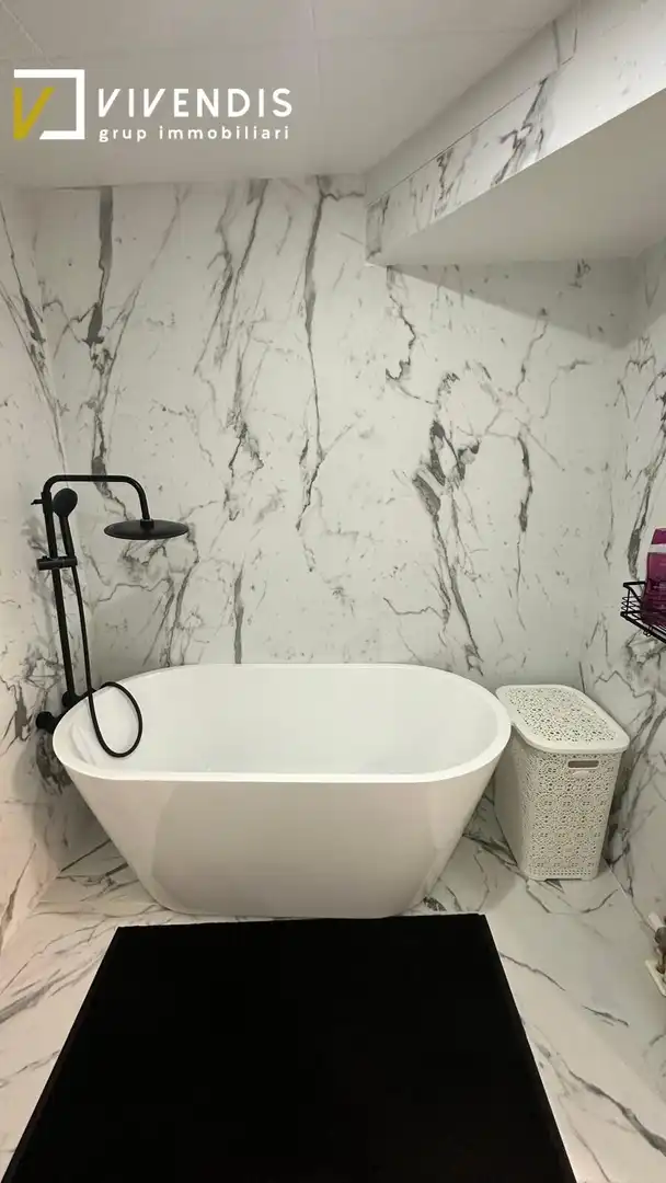 Baño de Piso en venta en Torrefarrera con Calefacción, Trastero y Balcón