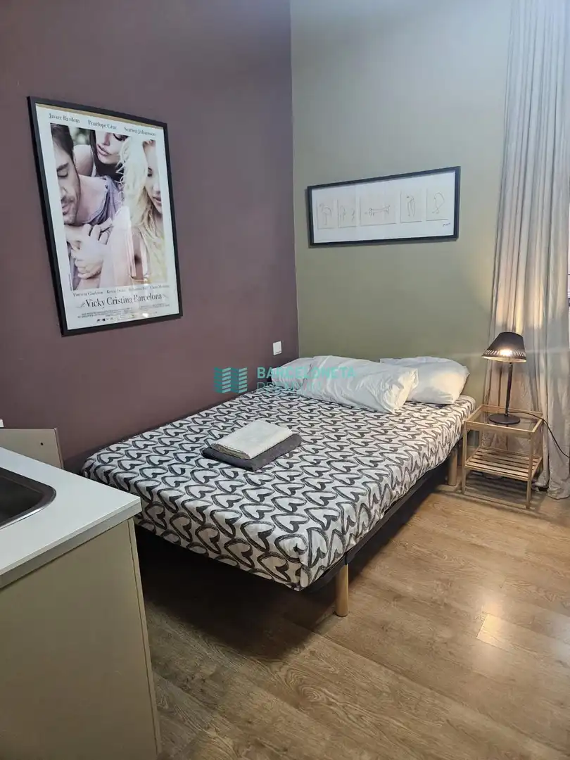 Habitación de Piso de alquiler en Barcelona con Aire acondicionado y Amueblado