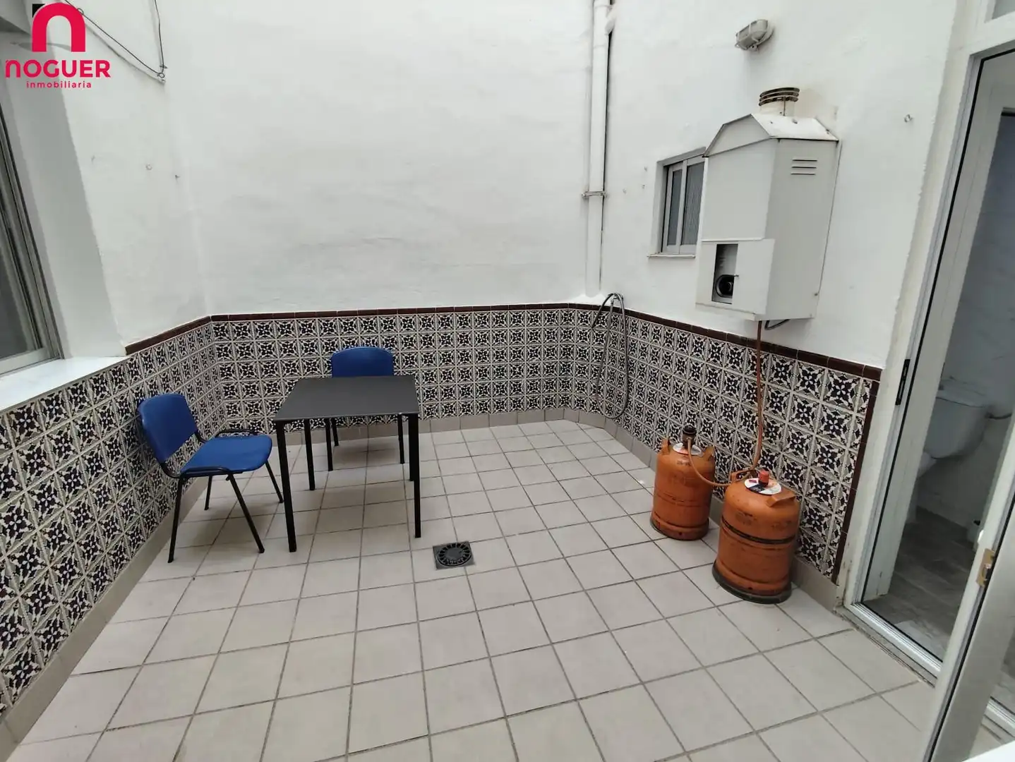 Terraza de Piso para compartir en Córdoba con Aire acondicionado y Amueblado