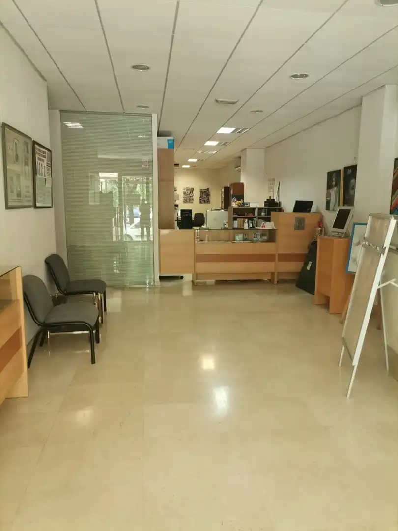 Local de alquiler en Córdoba con Aire acondicionado