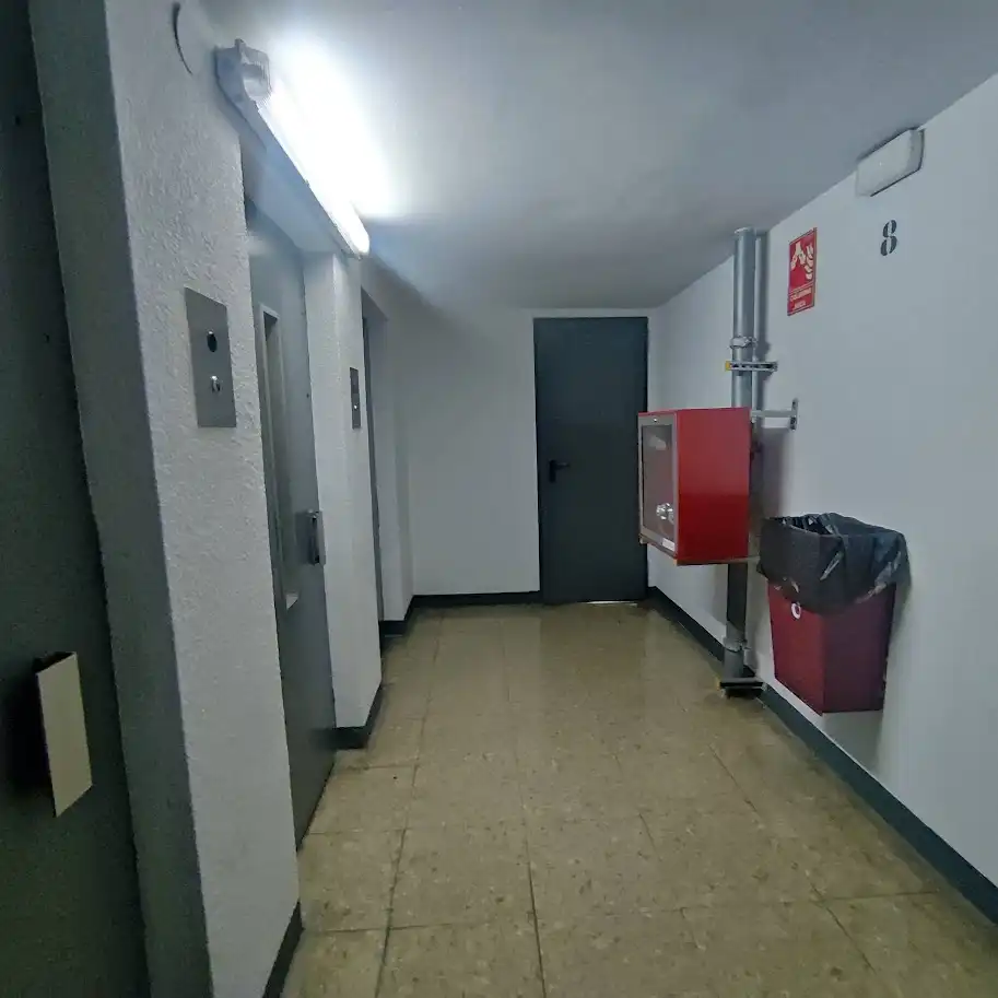 Garatge en venda en Barcelona amb Alarma