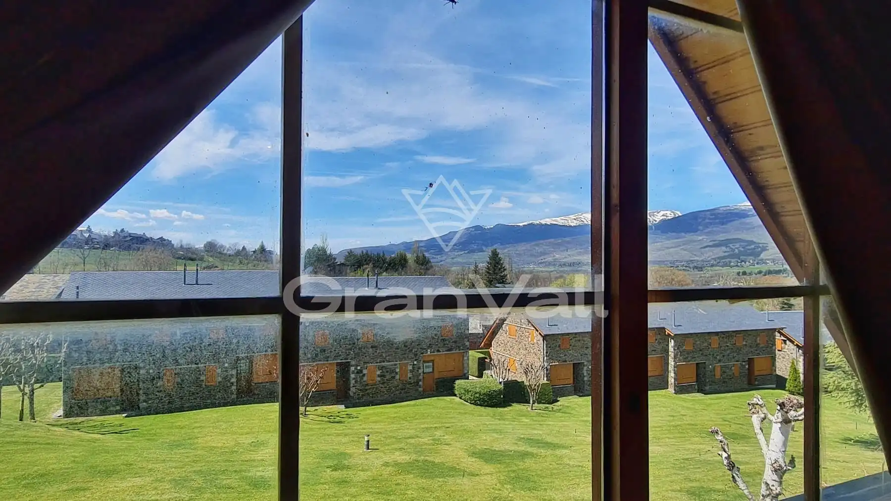 Jardí de Casa adosada en venda en Fontanals de Cerdanya amb Calefacció, Jardí privat i Terrassa