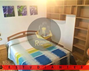 Bedroom of Flat to rent in  Granada Capital