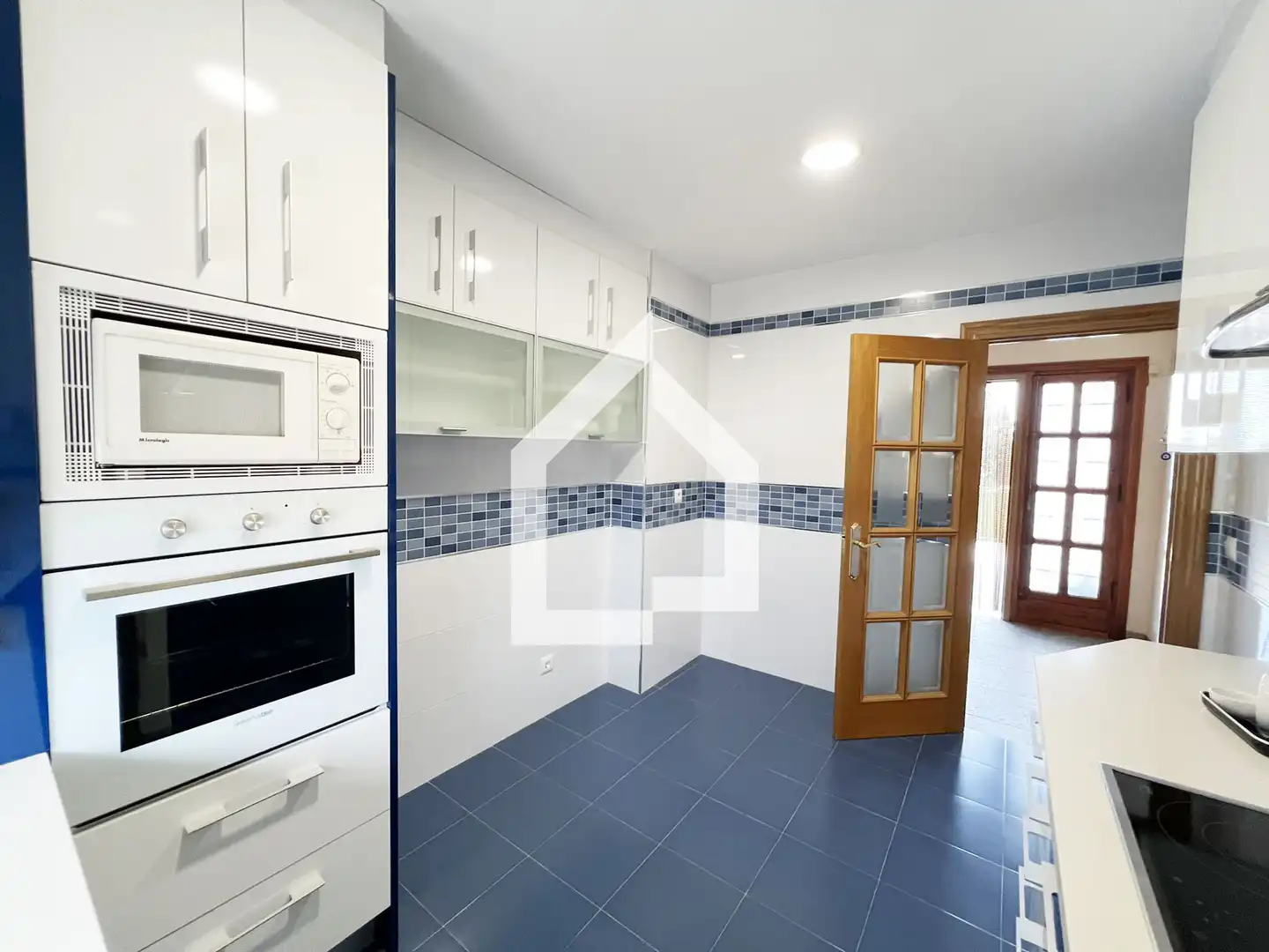 Cocina de Casa o chalet en venta en San Vicente del Raspeig / Sant Vicent del Raspeig con Jardín privado, Terraza y Trastero