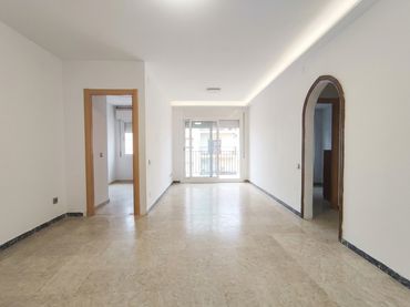 Piso con balcón en venta en Carretera Piera